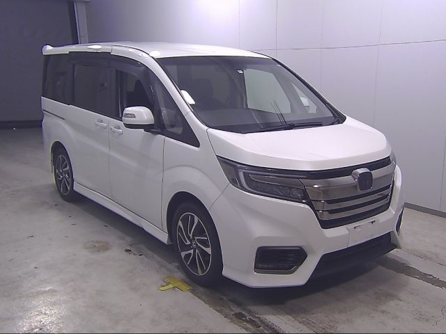 10375 Honda Step wagon RP3 2020 г. (Honda Tokyo)